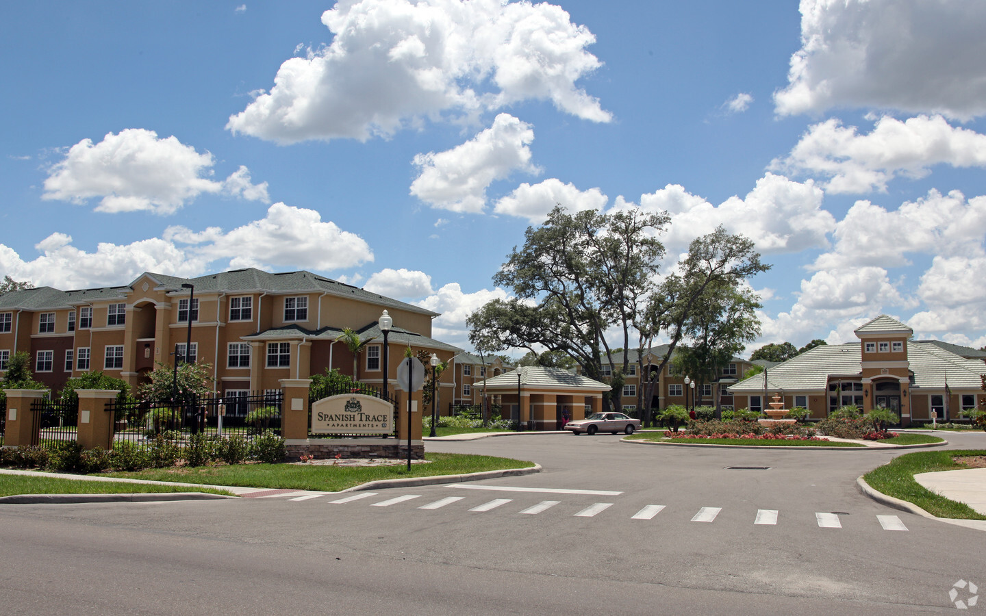 Spanish Trace - Spanish Trace Apartments