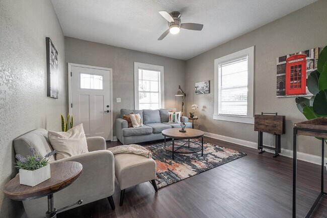 Photo - 2501 W North B St Unidad FL1-ID1053134P