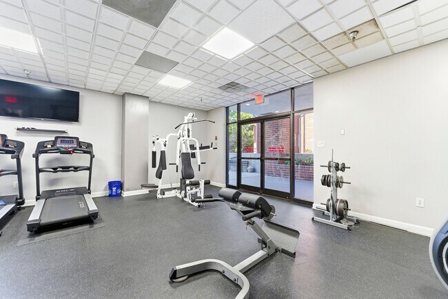 Photo - 387 Ralph McGill Blvd NE