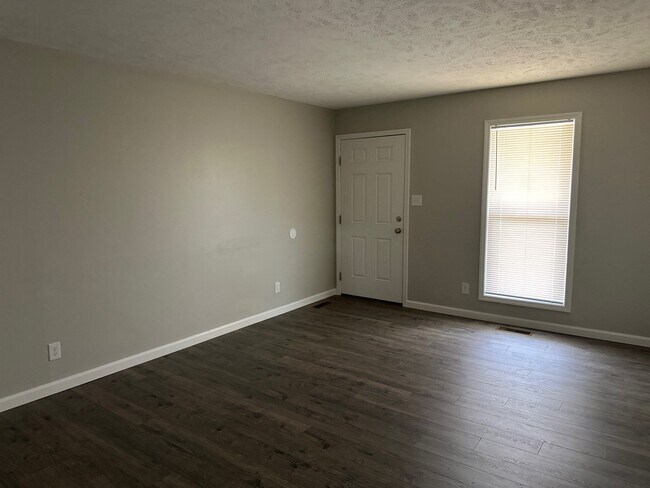 6 Foxboro Cv Unit L