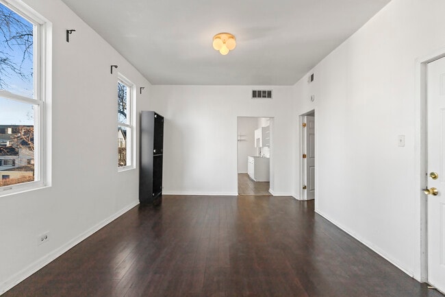 Photo - 1927 N Kedzie Ave Unit 2F