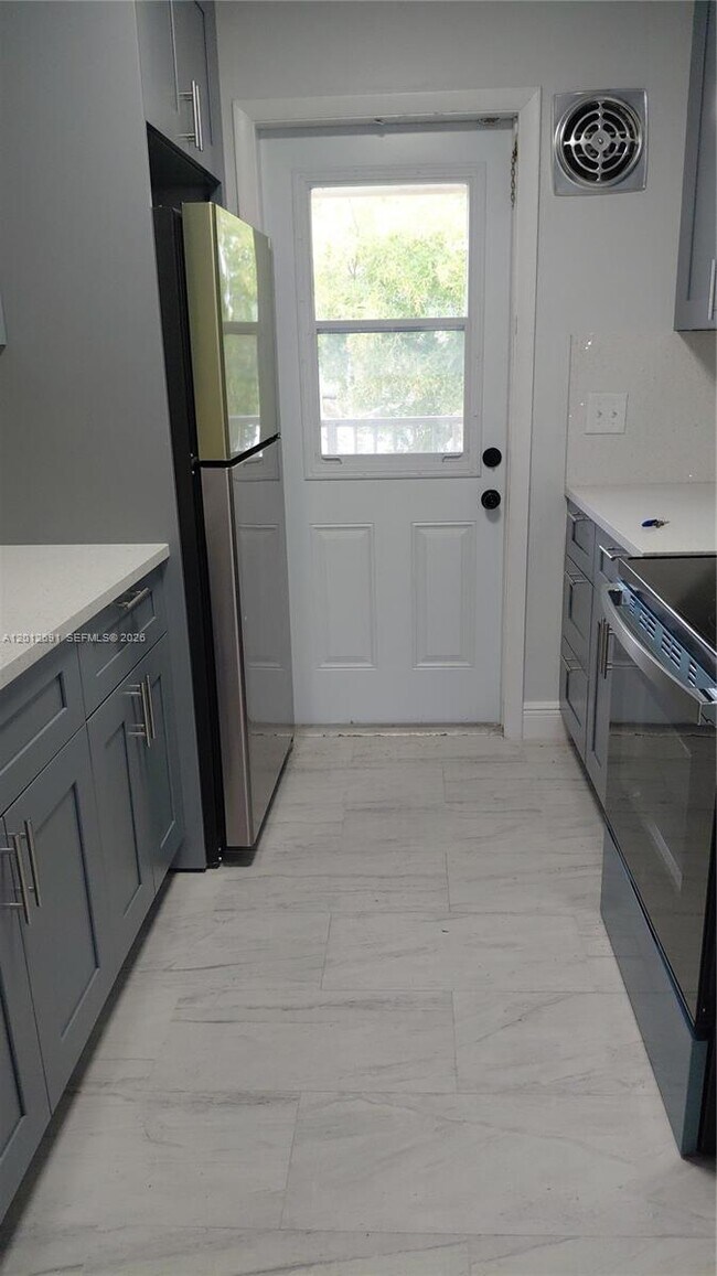 Photo - 5480 NW 11th St Unit 306