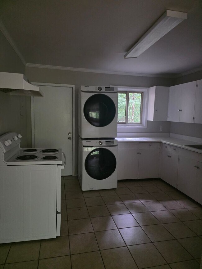 1617 Old Oxford Rd Unidad Old Oxford A