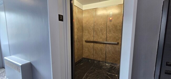 Photo - 14 Concord Ave Unidad 312