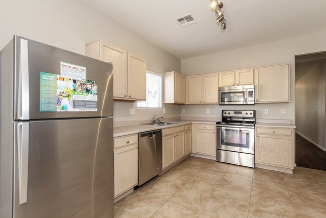 Photo - 13148 W Redfield Rd