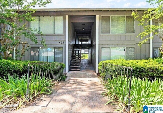 Building Photo - 422 Skyview Dr Unit H