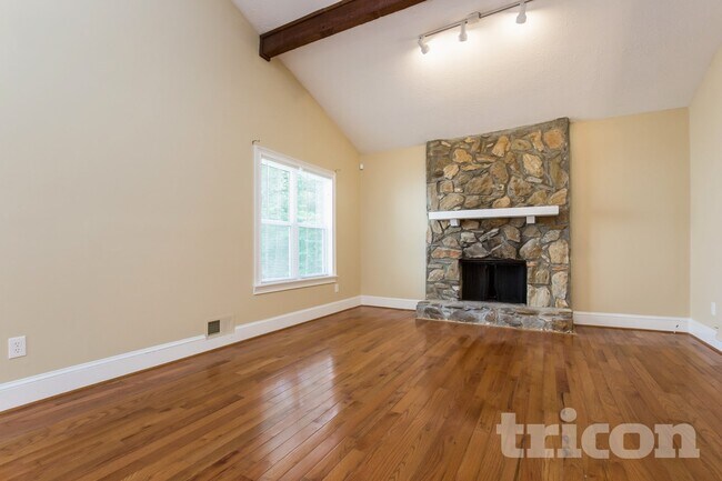 Photo - 6583 Oakwood Dr