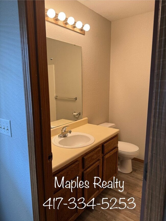 Photo - King Suite with Kitchenette! Unit 1A