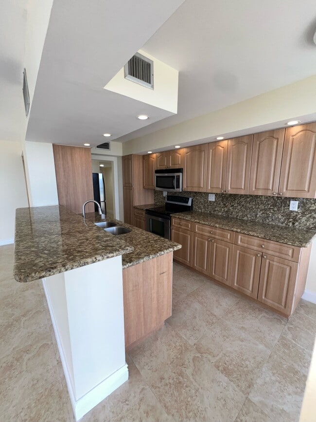 3031 N Ocean Blvd Unidad GaltOceanTerrace-1803