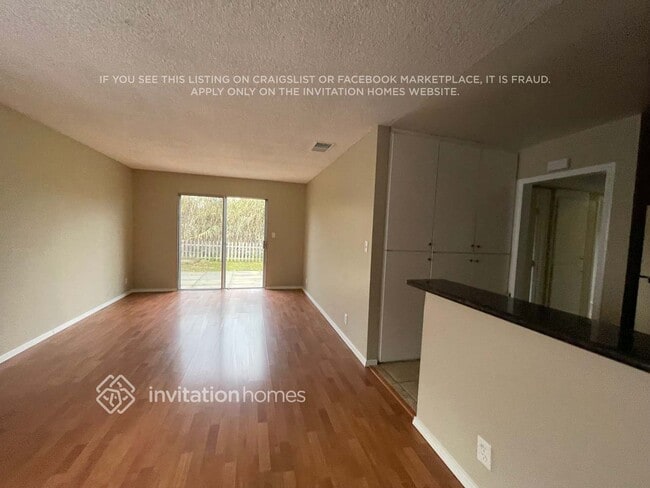 Photo - 401 Baylor Dr