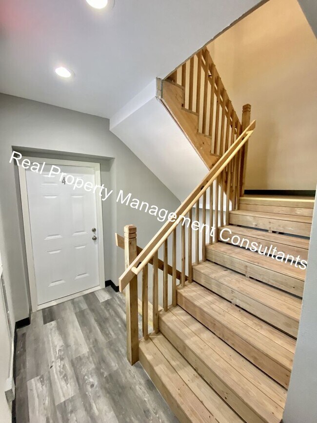 Photo - Renovated 3-Bedroom Home! Deposit Free Living Available via Obligo