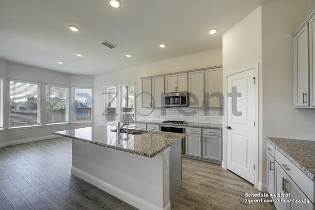 Photo - 808 Brenham Ave