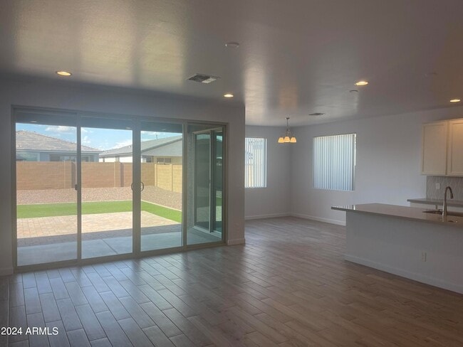 5616 W Stargazer Pl