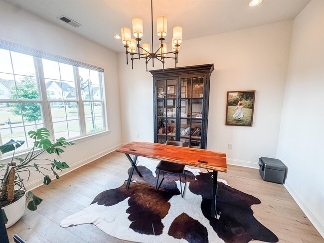 Photo - 621 Covington Walk Ln S