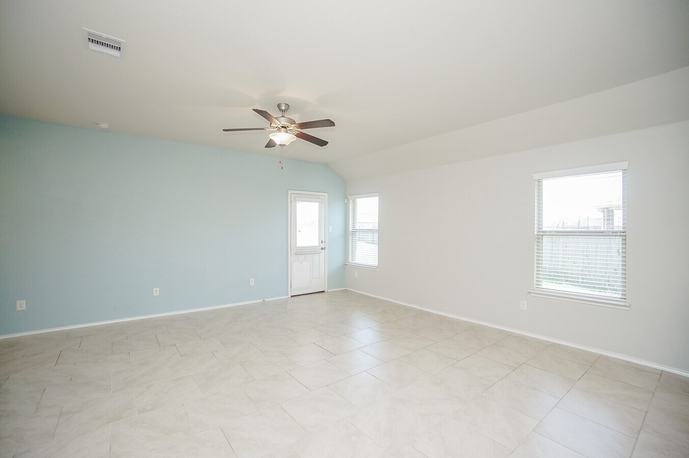 Photo - 4402 Modica Dr