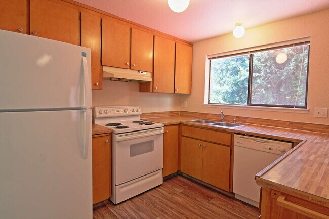 Woodinville Rental Available Now!