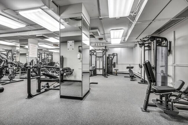 Photo - 1 bedroom in Chicago IL 60611 Unit 717