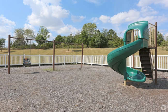 Eagle's Landing Apartments