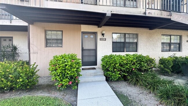 Photo - 5339 Treetops Dr Unit 5339
