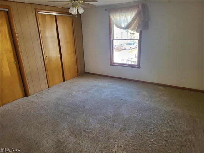 Photo - 55178 Maple Ave