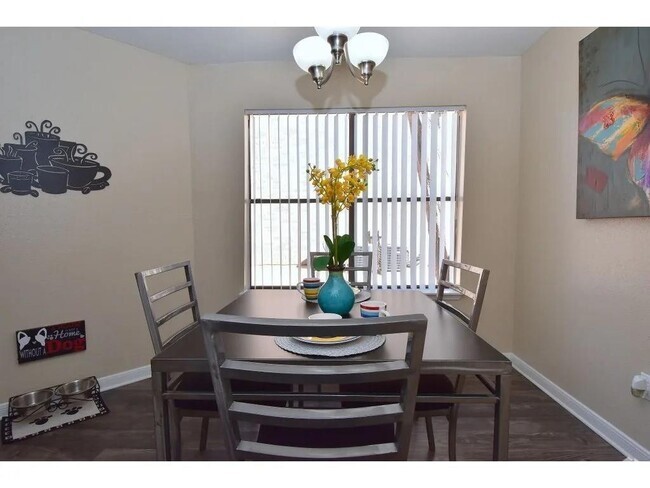 Building Photo - 17310 Kieth Harrow Blvd Unit 207 Rental