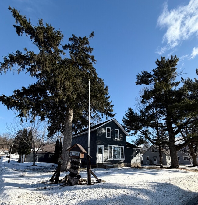 Photo - 5-307 Richland Ave