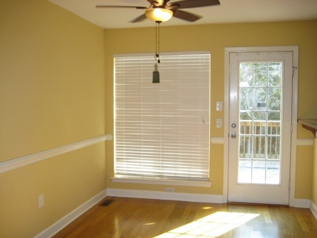 Photo - 119 Normandy Dr