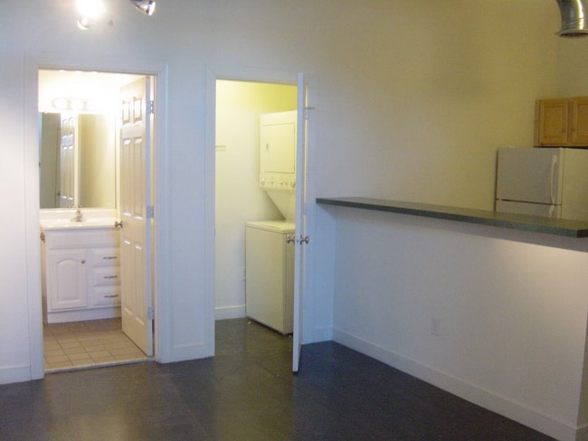 Photo - 302 Goshen St Unit 106
