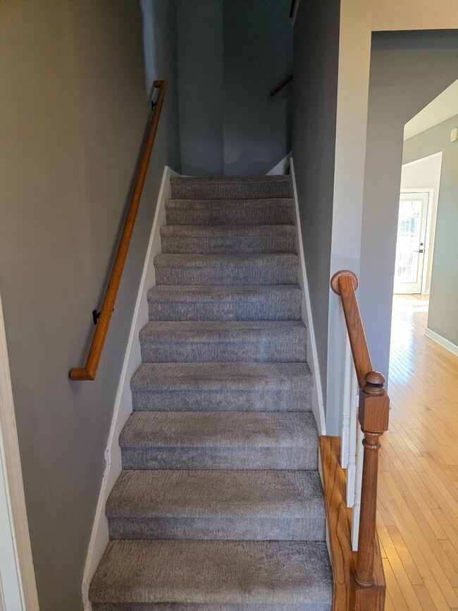 Photo - 4 Bedroom! Walk to Jim Warren Park, Franklin TN