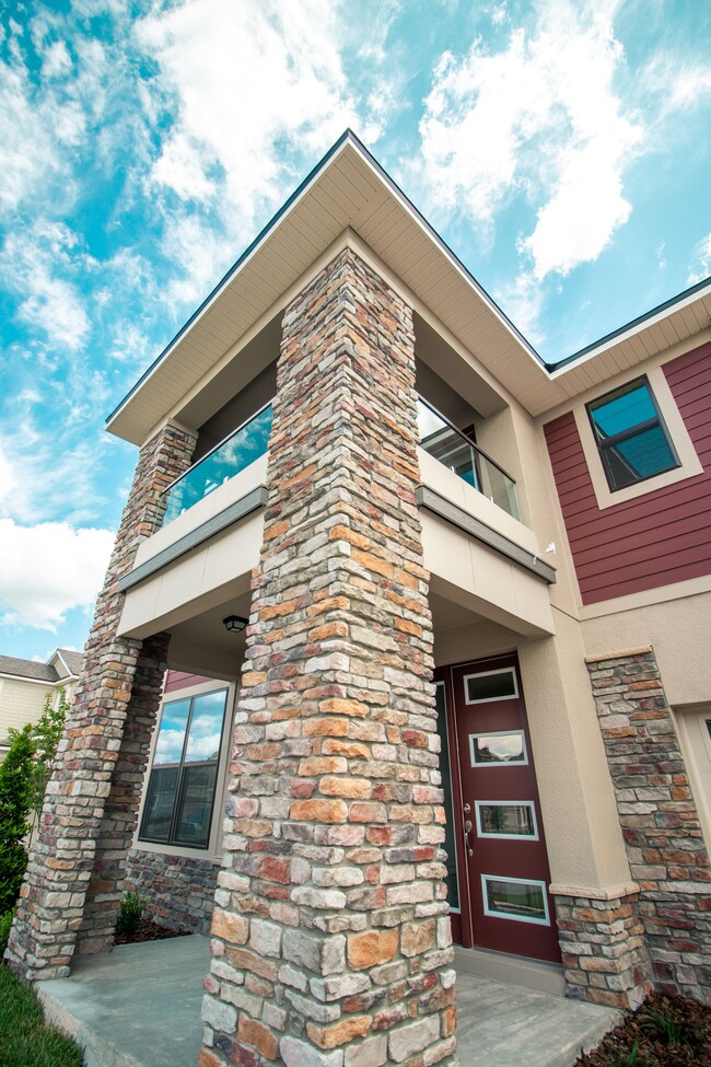 Photo - 2470 Avian Loop