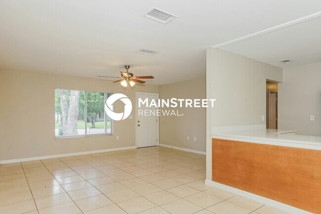 Photo - 3 Bedroom Pet-Friendly Home in COCOA, FL with Main Street Renewal