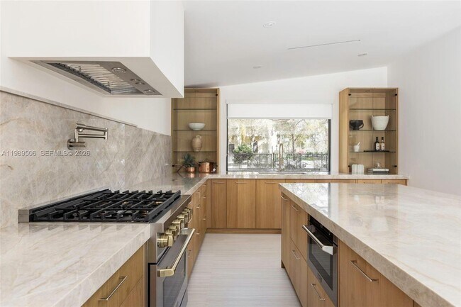 Photo - 8800 SW 118th St