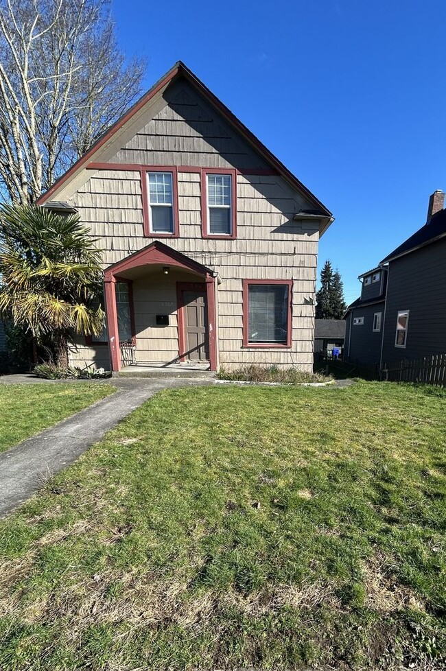 Building Photo - Thompson2 Unit 2307