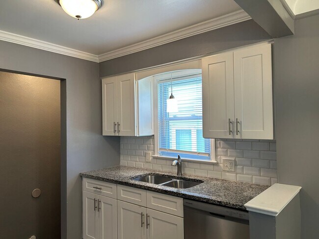 Photo - Spacious 3-Bedroom, 2-Bath House in South Euclid