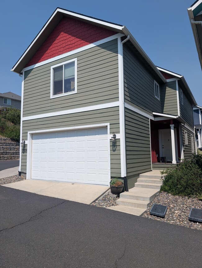 Photo - 1006 Pendulum Lane