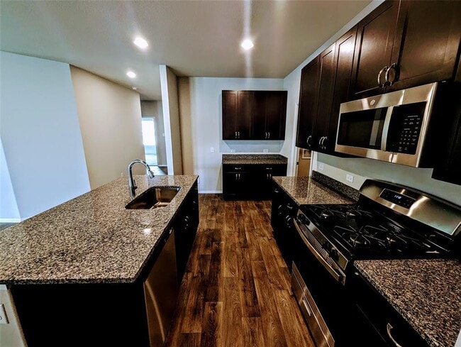 Photo - 301 Chesterfield Dr