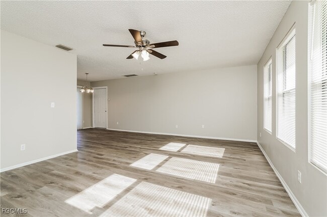 Photo - 2504 NE 23rd Pl