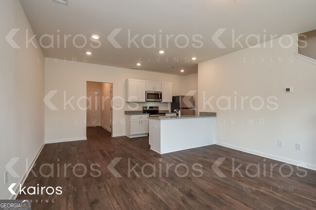 Photo - 123 Dudley Wy