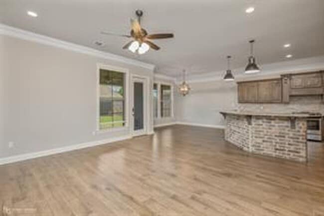 Photo - 307 Ansley Cir