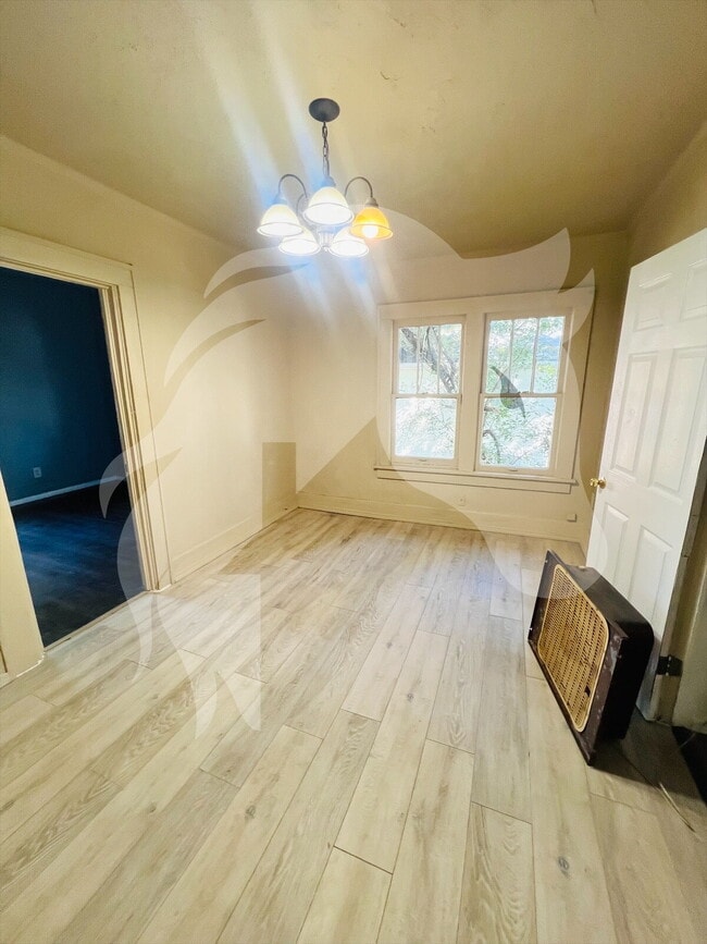 Photo - "Charming 1-Bedroom Retreat with Gleaming ...