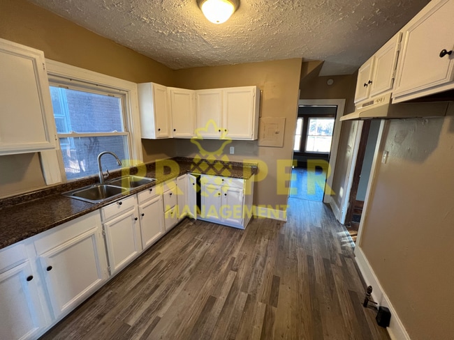 Photo - 3 bedrooms 1 bathrooms house for rent