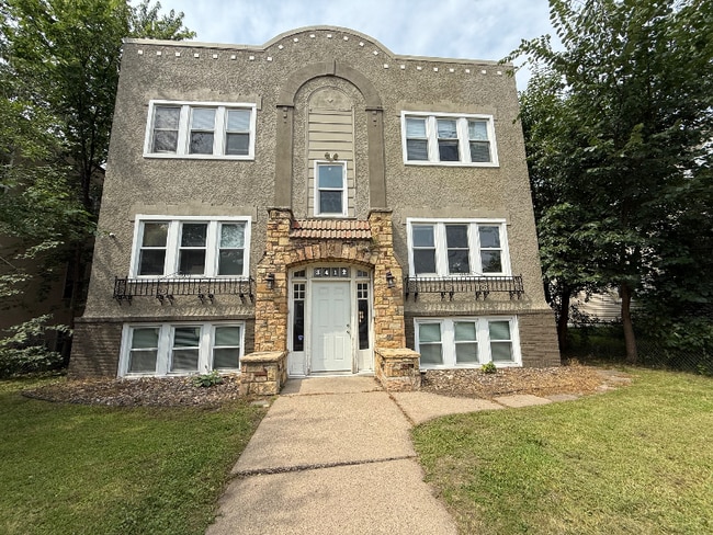 Building Photo - 3412 Chicago Ave Rental