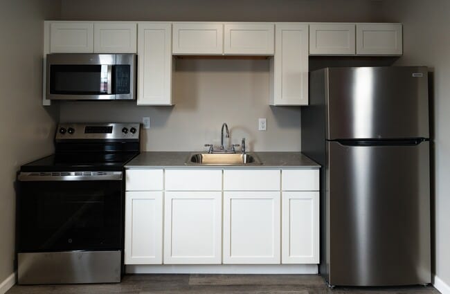 Photo - 1309 Main St E Unit 9