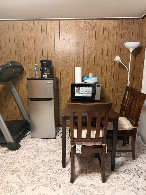 Photo - 77 Anderson Ave