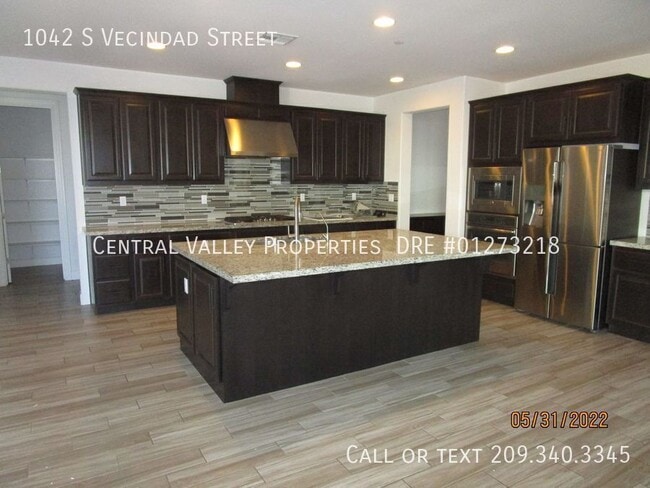Photo - 1042 S Vecindad St