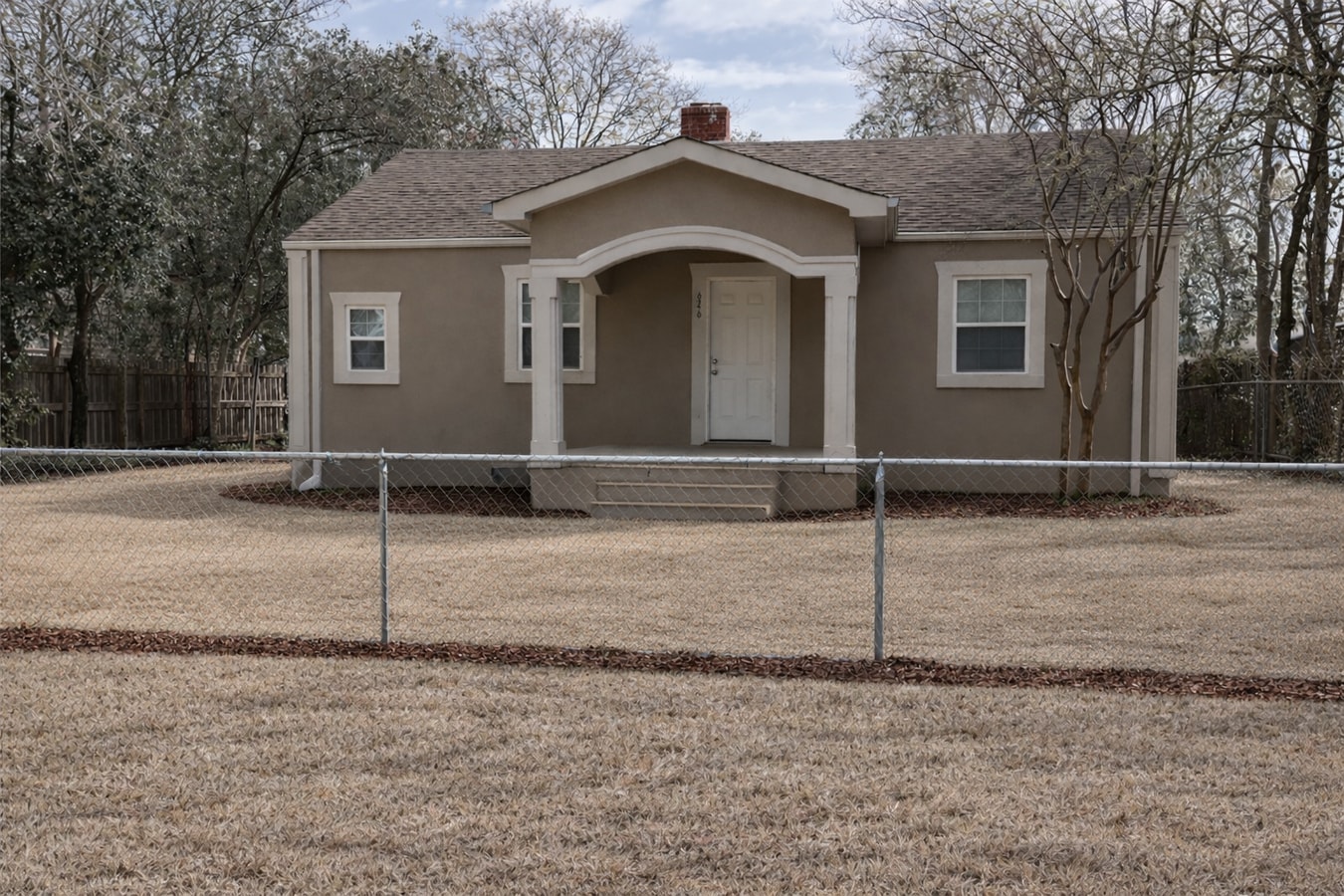 Photo - 626 Miller Dr