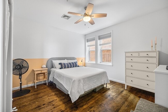 Building Photo - 22 Battery St Unit L1 Rental