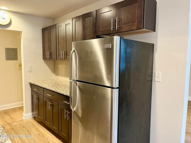 Photo - 320 8th Ave Unit 1