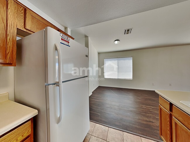 Photo - 8708 E Crescent Ave