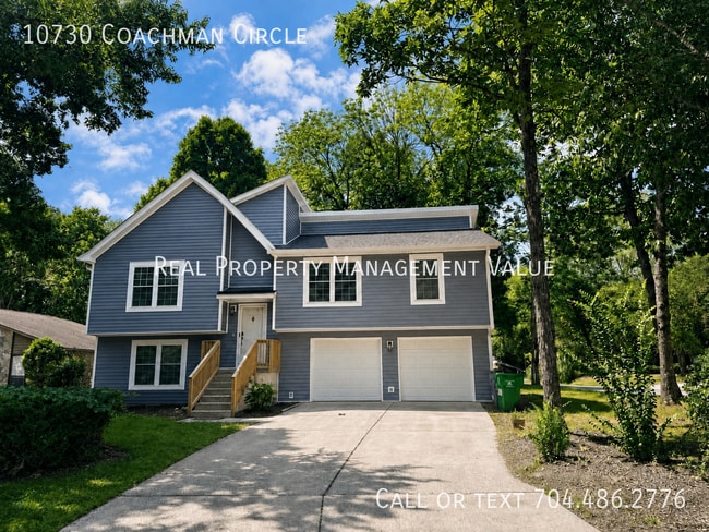 Building Photo - 10730 Coachman Cir